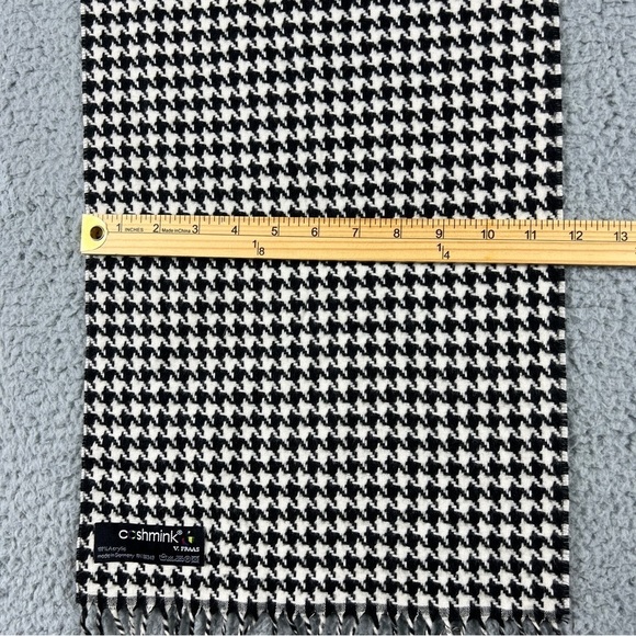 Cashmink V. Fraas Scarf Womens One Size Houndstooth Black White Winter - Picture 6 of 6